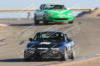 media/Oct-15-2023-CalClub SCCA (Sun) [[64237f672e]]/Group 4/Qualifying/